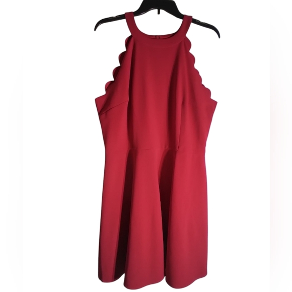 BCX Dresses & Skirts - BCX Elegant Red Scalloped Edge Sleeveless Dress Size 15 Vacation Resortwear